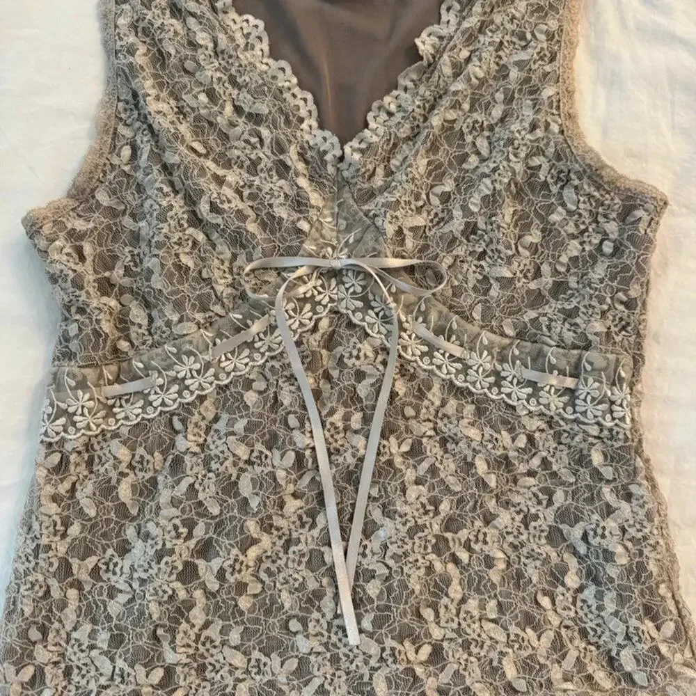Y2K‎ lace tank with bow - Picture 5 of 7